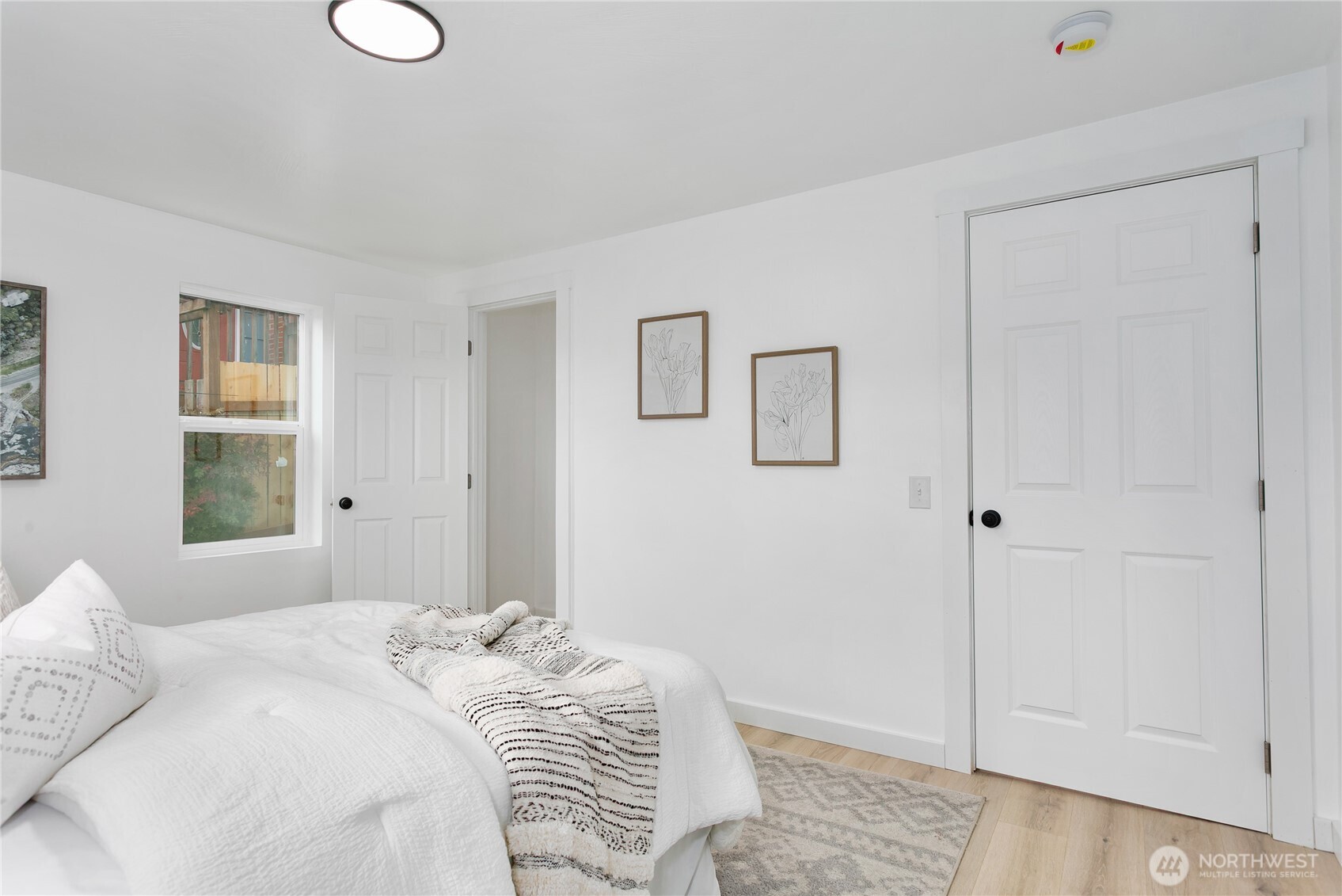 3110 11th Street , Bremerton, WA 98312