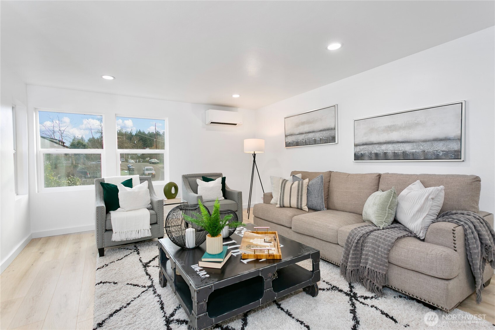 3110 11th Street , Bremerton, WA 98312