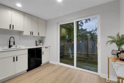 13018 27th Avenue NE, Seattle, WA 98125 - Photo 7