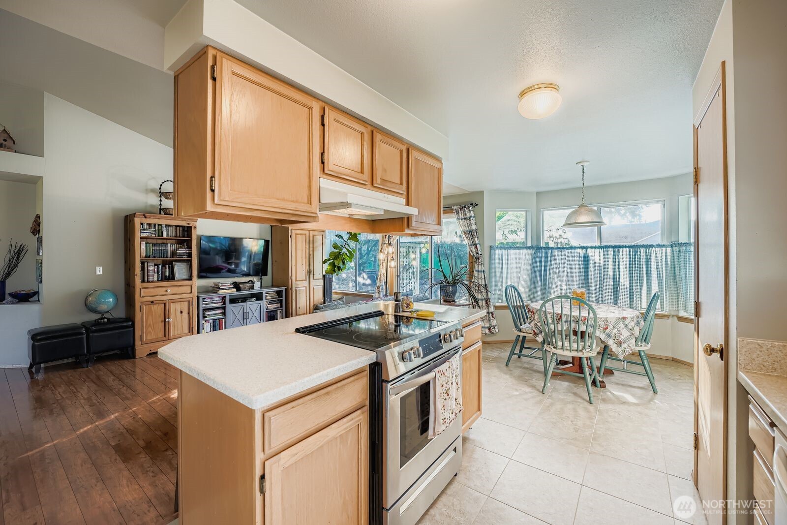 14408 4th Avenue Ct E, Tacoma, WA 98445