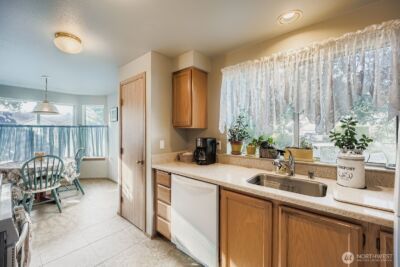 14408 4th Avenue Ct E, Tacoma, WA 98445 - Photo 10