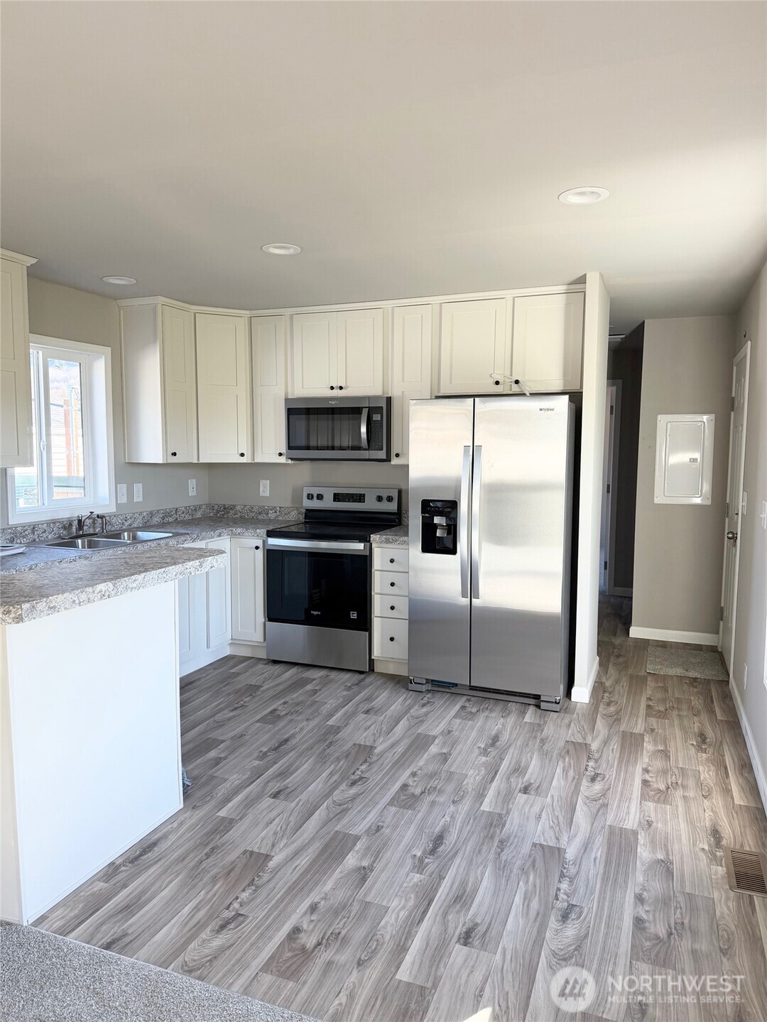 2009 Lewis River Road #1, Woodland, WA 98674