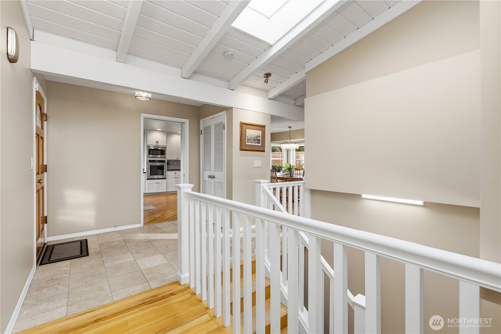 13635 SE 43rd Street , Bellevue, WA 98006