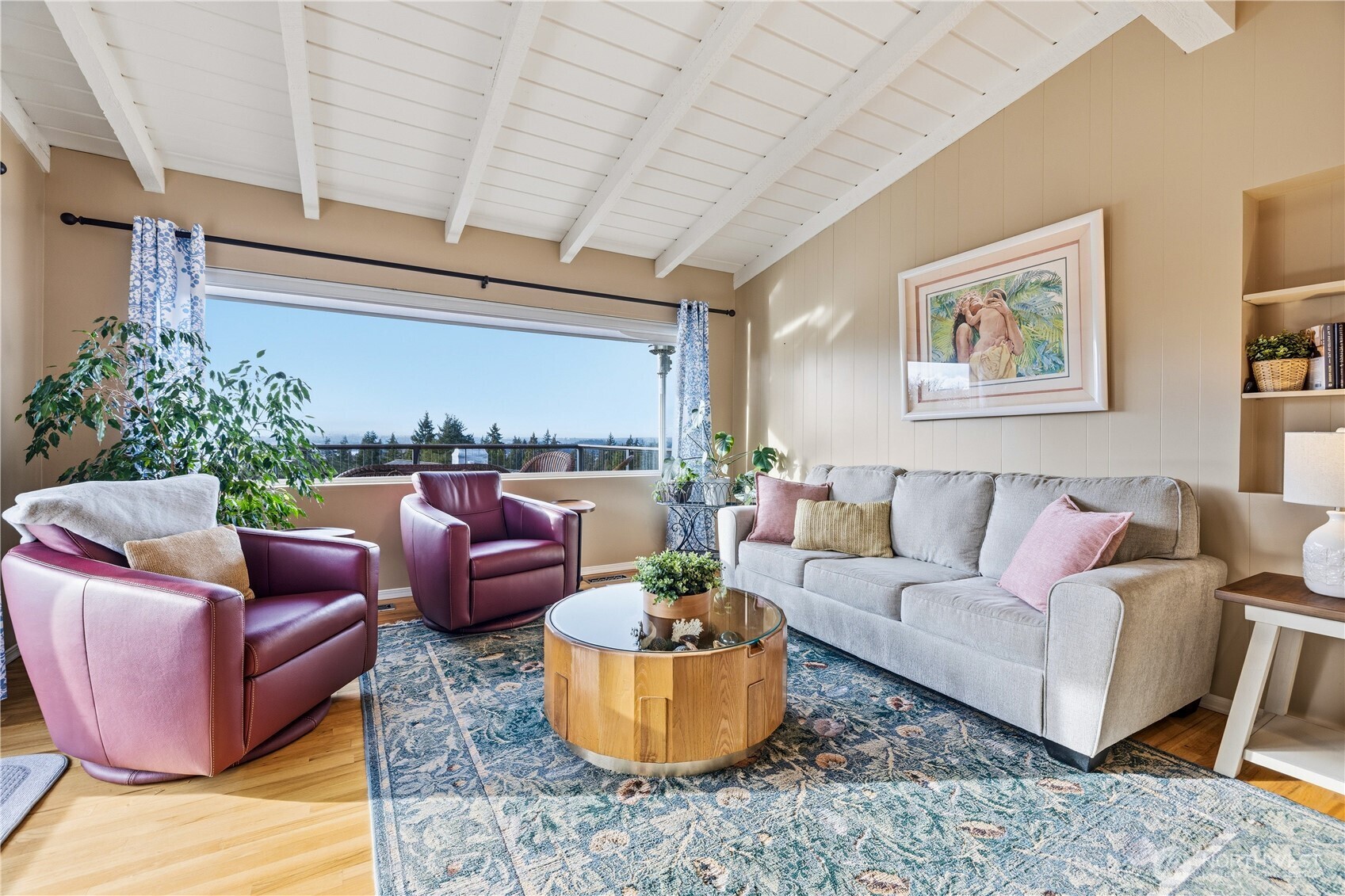 13635 SE 43rd Street , Bellevue, WA 98006