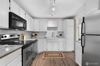 8720 Phinney Avenue #11, Seattle, WA 98103 - Photo 8