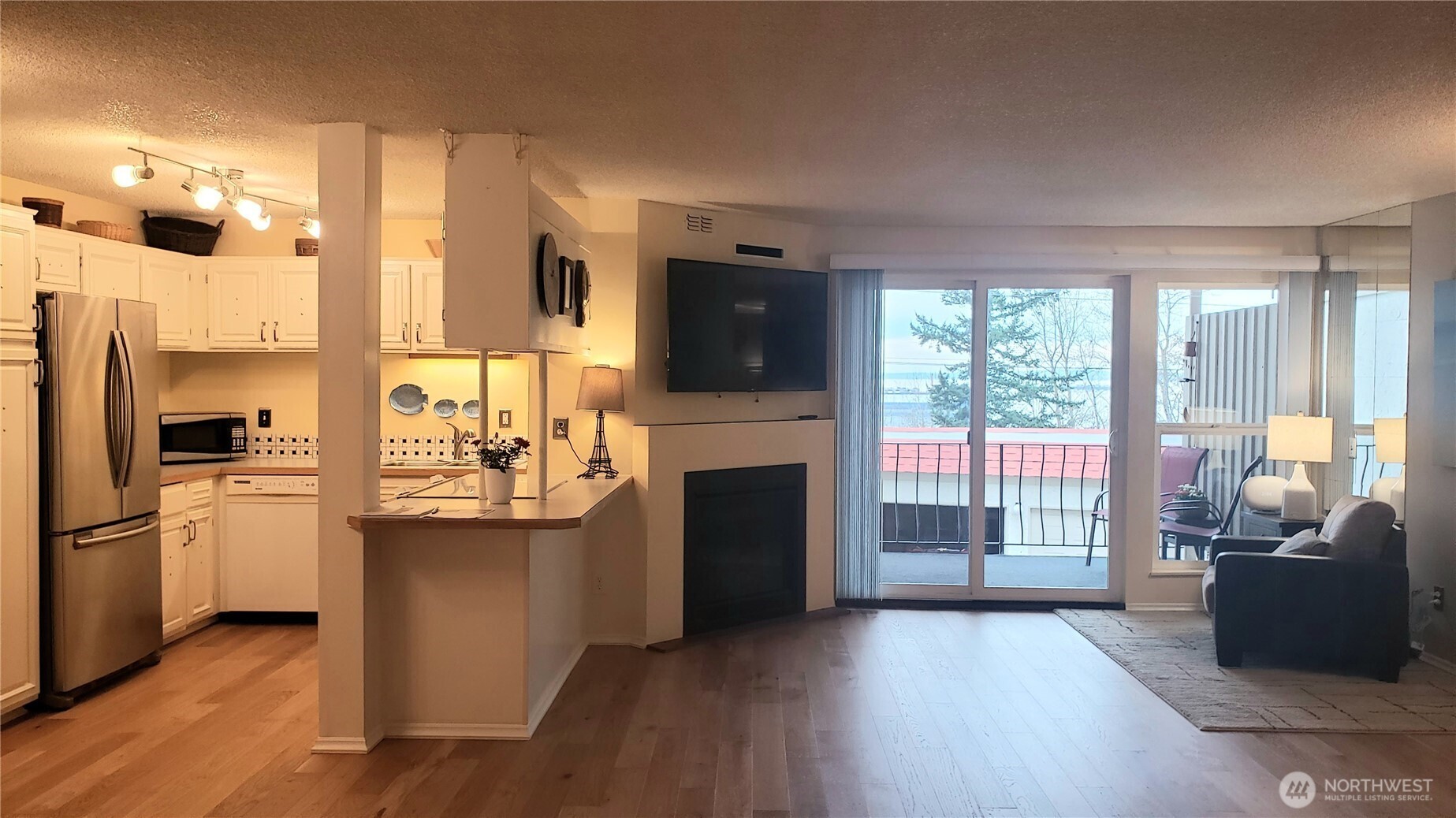 1014 11th Street #103, Bellingham, WA 98225