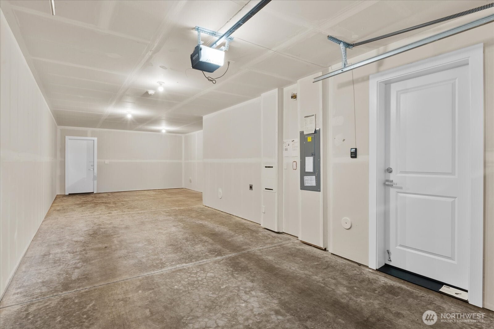 23413 Edmonds Way #A2, Edmonds, WA 98026