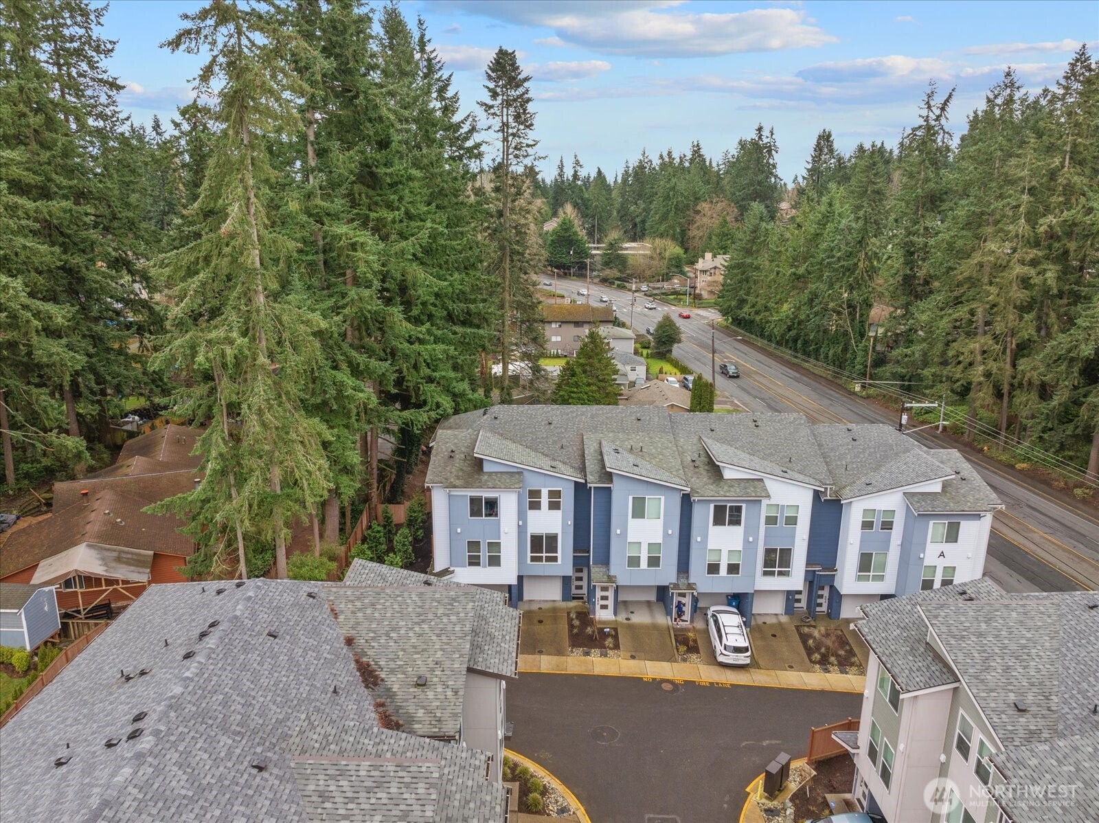 23413 Edmonds Way #A2, Edmonds, WA 98026
