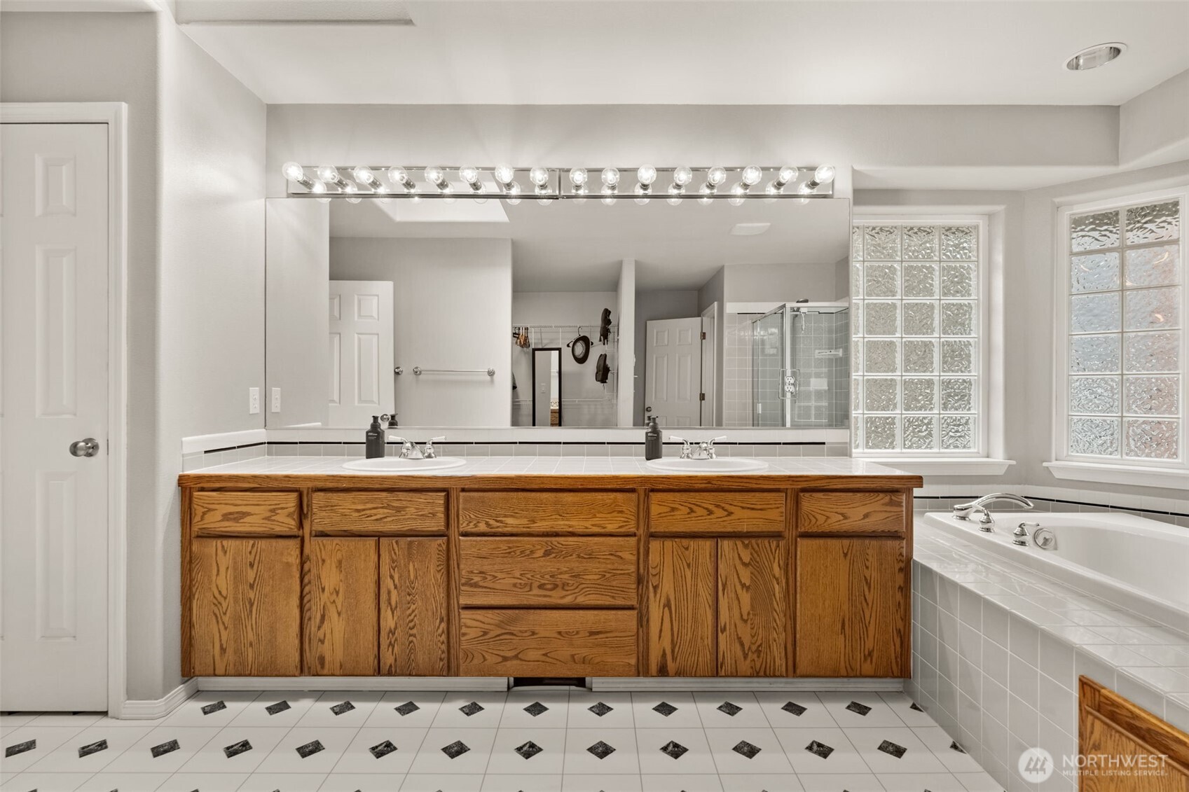 5978 McCormick Woods Drive SW, Port Orchard, WA 98367