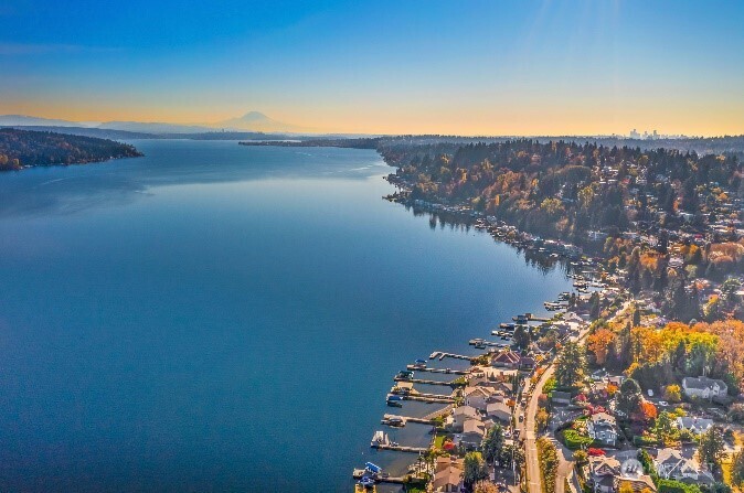 15531 Lake Shore Boulevard , Lake Forest Park, WA 98155