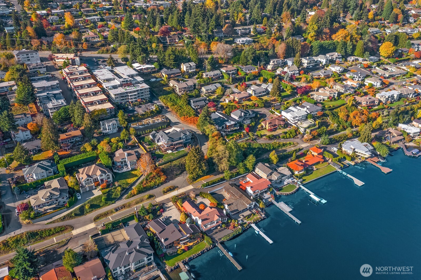 15531 Lake Shore Boulevard , Lake Forest Park, WA 98155