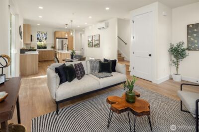 11810 NE 103rd Place , Kirkland, WA 98033 - Photo 5