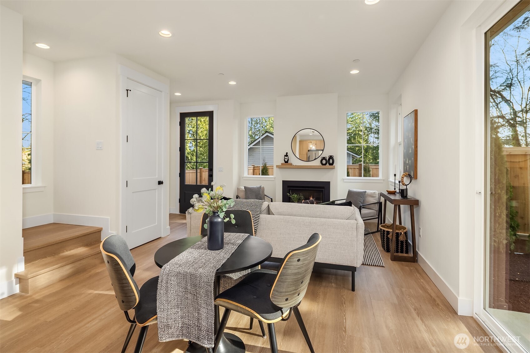 11810 NE 103rd Place , Kirkland, WA 98033