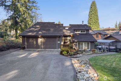 22534 SE 304th Place , Black Diamond, WA 98010 - Photo 2