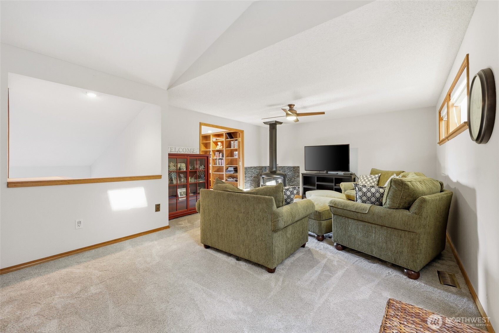 22534 SE 304th Place , Black Diamond, WA 98010