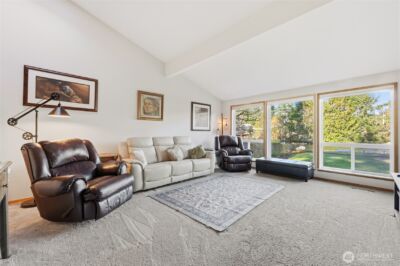 22534 SE 304th Place , Black Diamond, WA 98010 - Photo 5