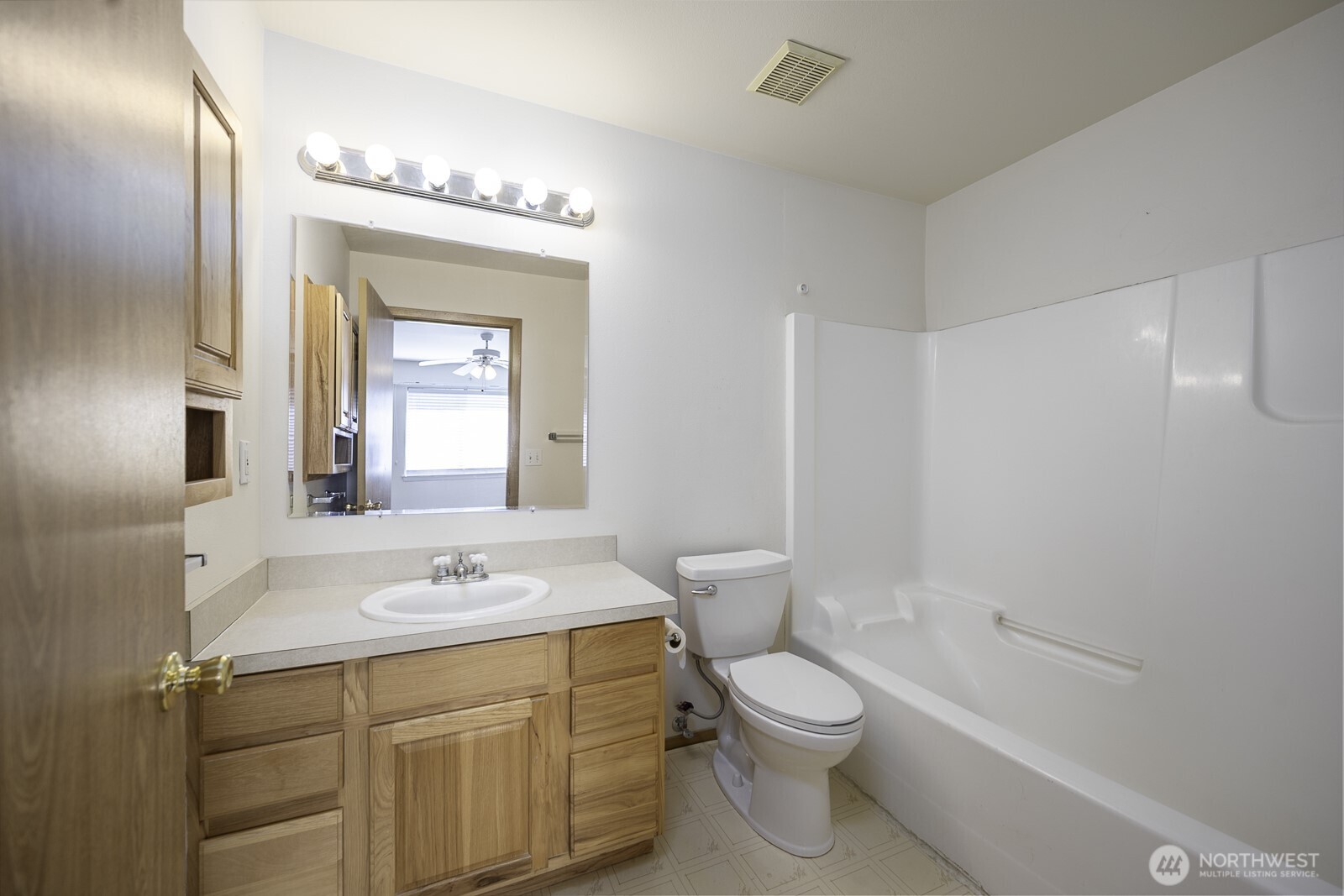 1351 E Yost Circle , Moses Lake, WA 98837