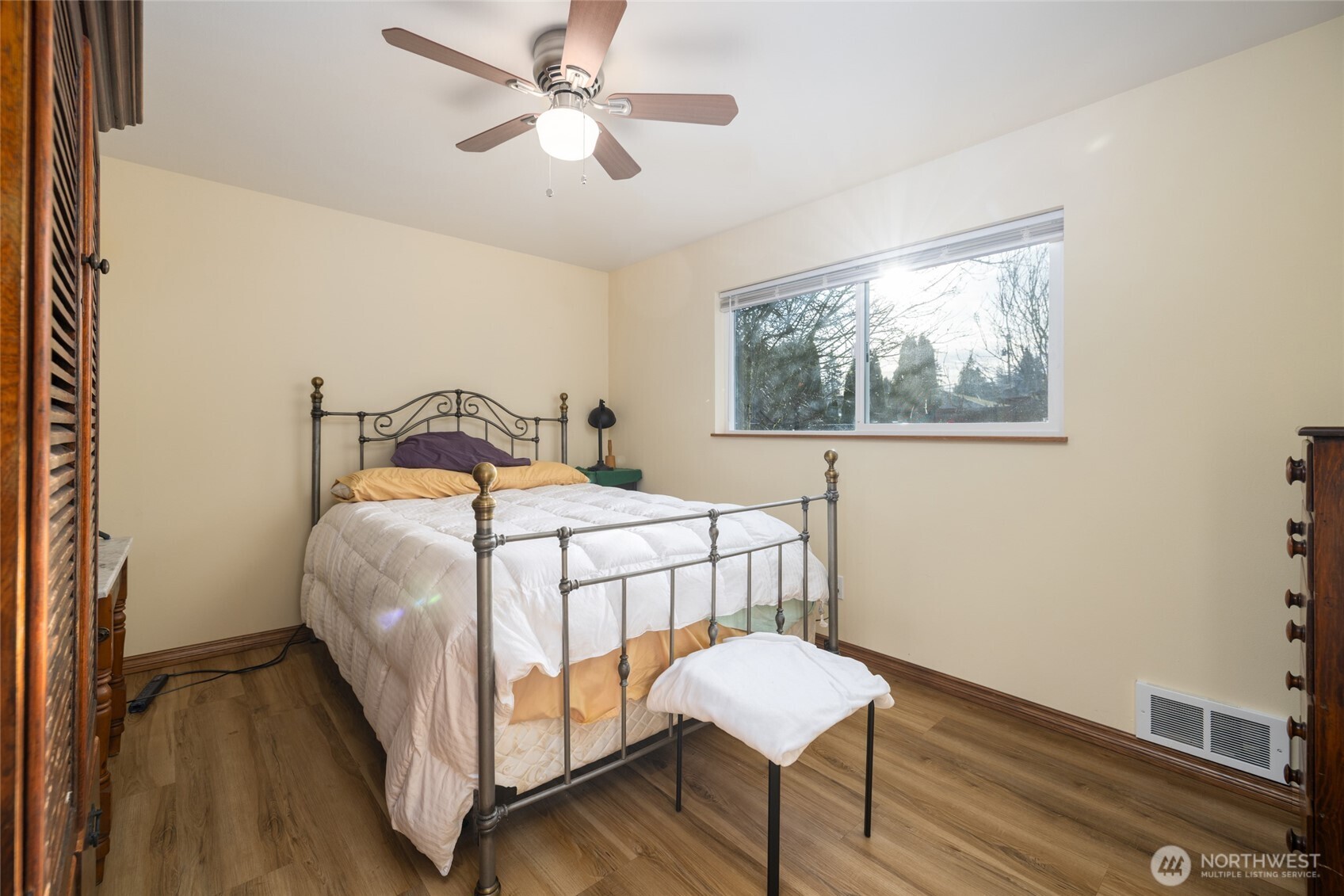 2012 E Belair Drive , Mount Vernon, WA 98273