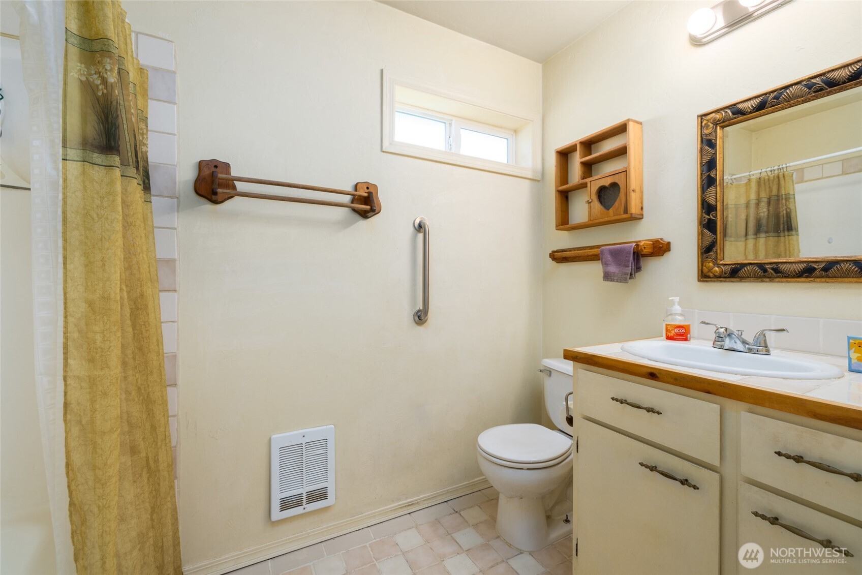 2012 E Belair Drive , Mount Vernon, WA 98273