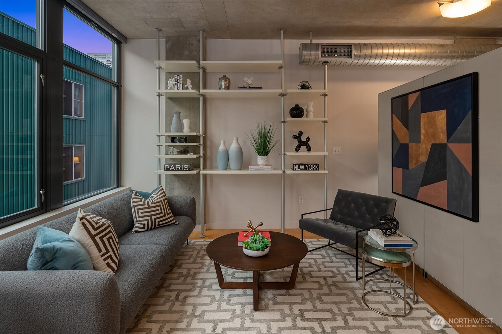 2720 3rd Avenue #505, Seattle, WA 98121