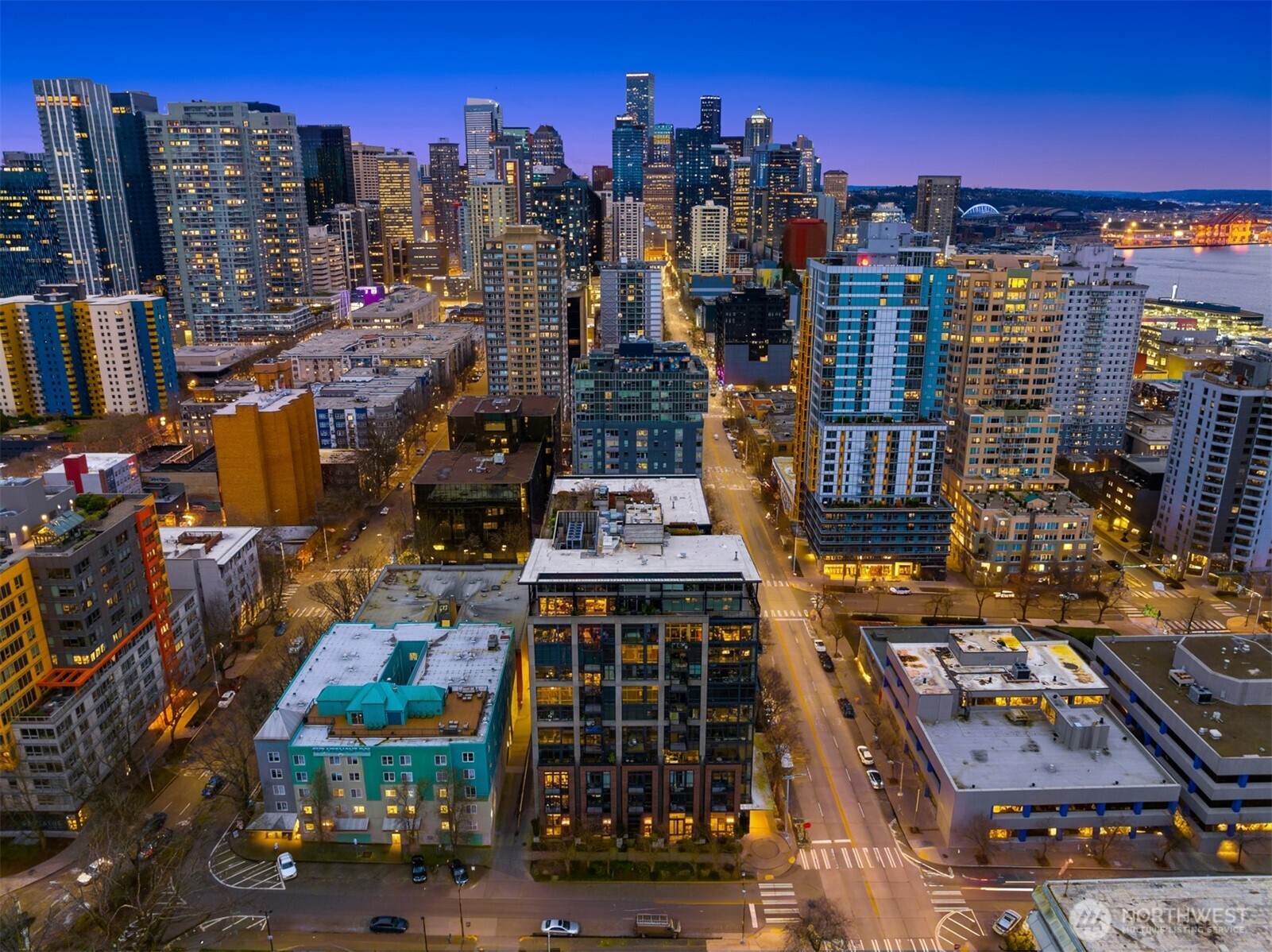 2720 3rd Avenue #505, Seattle, WA 98121