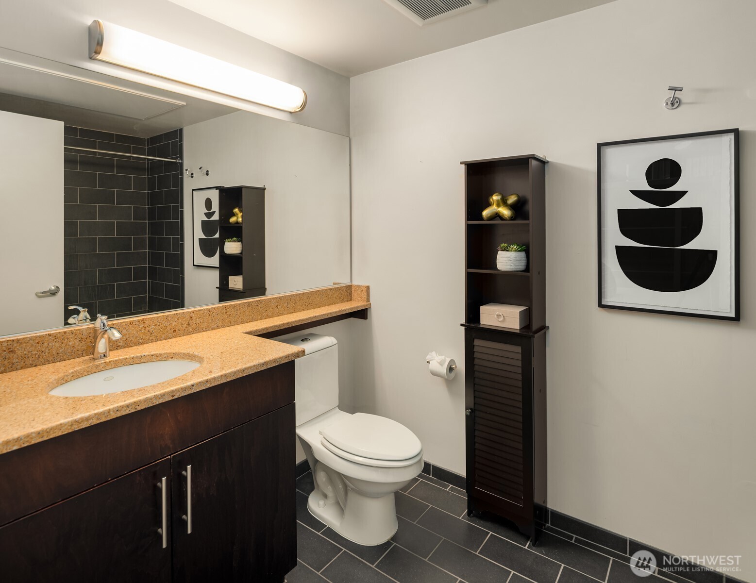 2720 3rd Avenue #505, Seattle, WA 98121