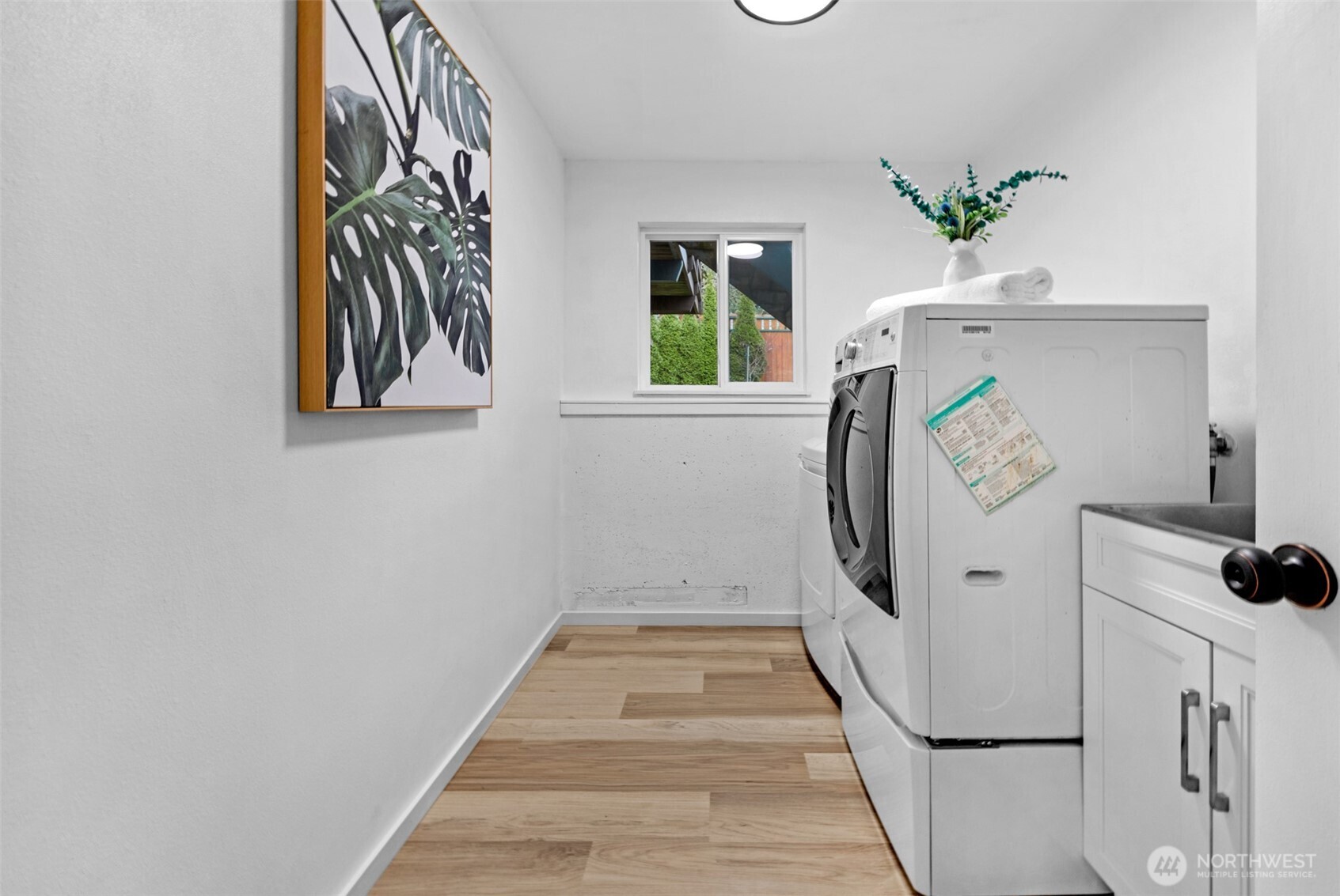 19332 53rd Avenue NE, Lake Forest Park, WA 98155