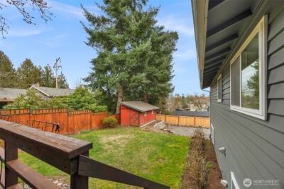 19332 53rd Avenue NE, Lake Forest Park, WA 98155 - Photo 26