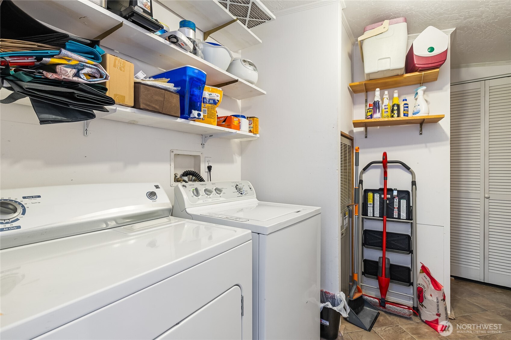 2350 Douglas Road #17, Ferndale, WA 98248