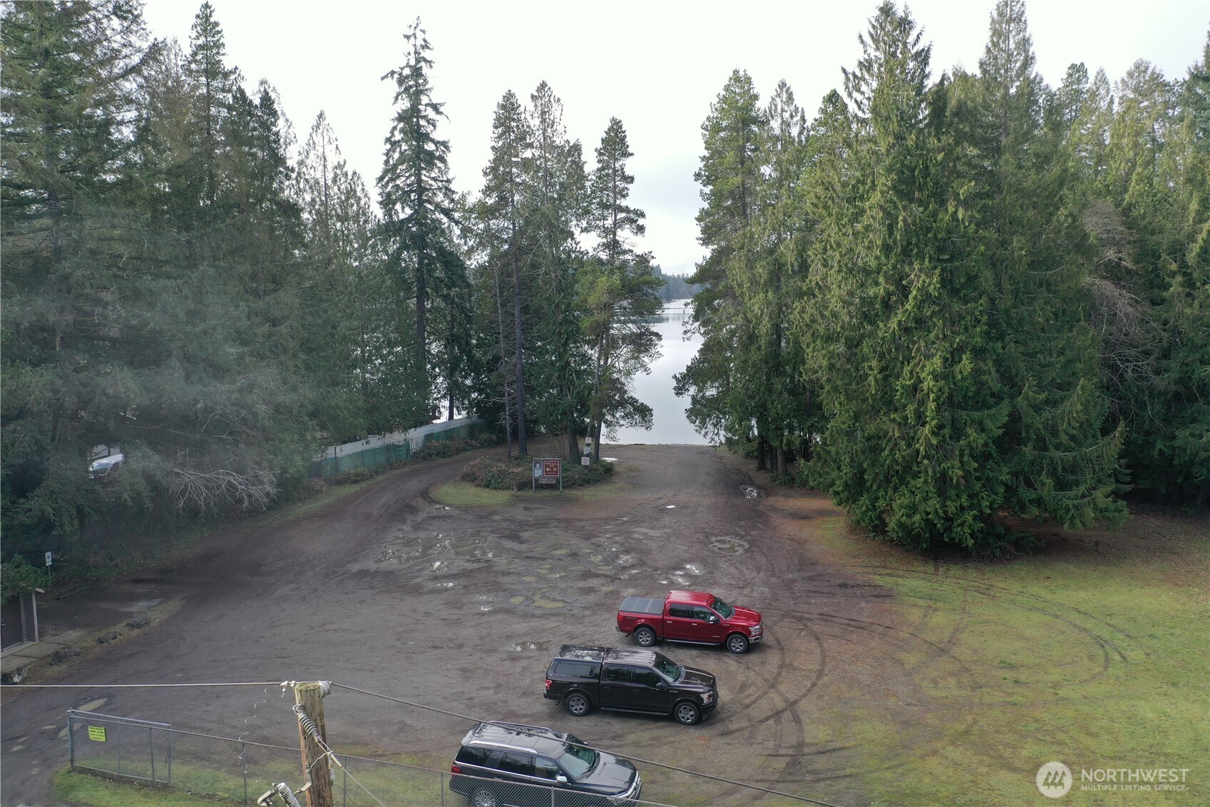 721 E Phillips Lake Loop Road , Shelton, WA 98584