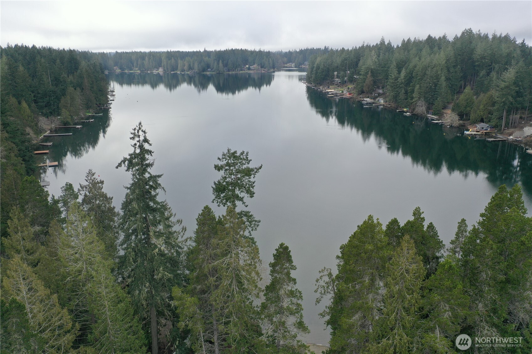 721 E Phillips Lake Loop Road , Shelton, WA 98584