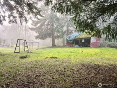 24124 94th Avenue E, Graham, WA 98338 - Photo 17