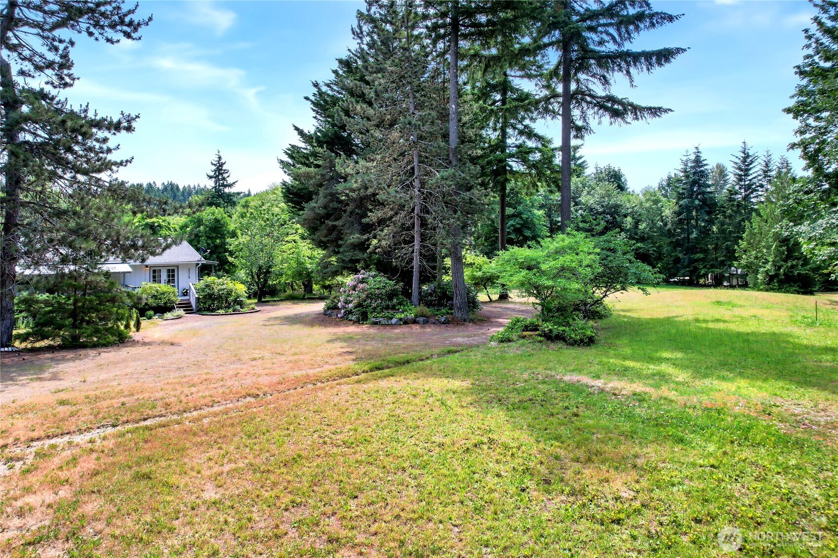 2670 SE Bielmeier Road , Port Orchard, WA 98367-8504