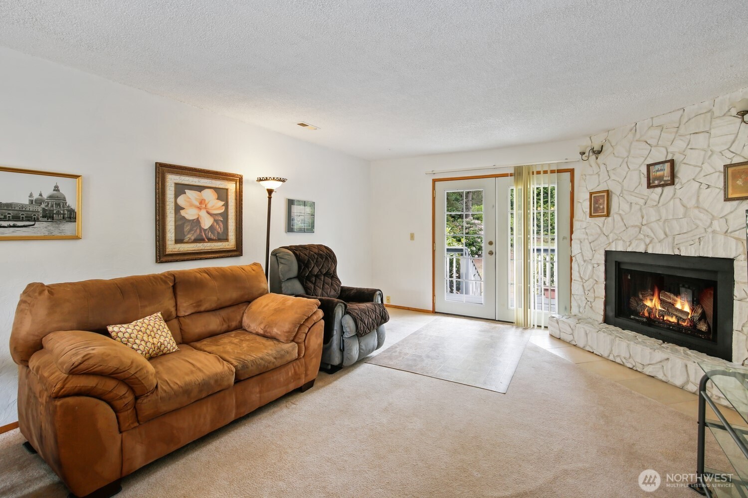 2670 SE Bielmeier Road , Port Orchard, WA 98367-8504