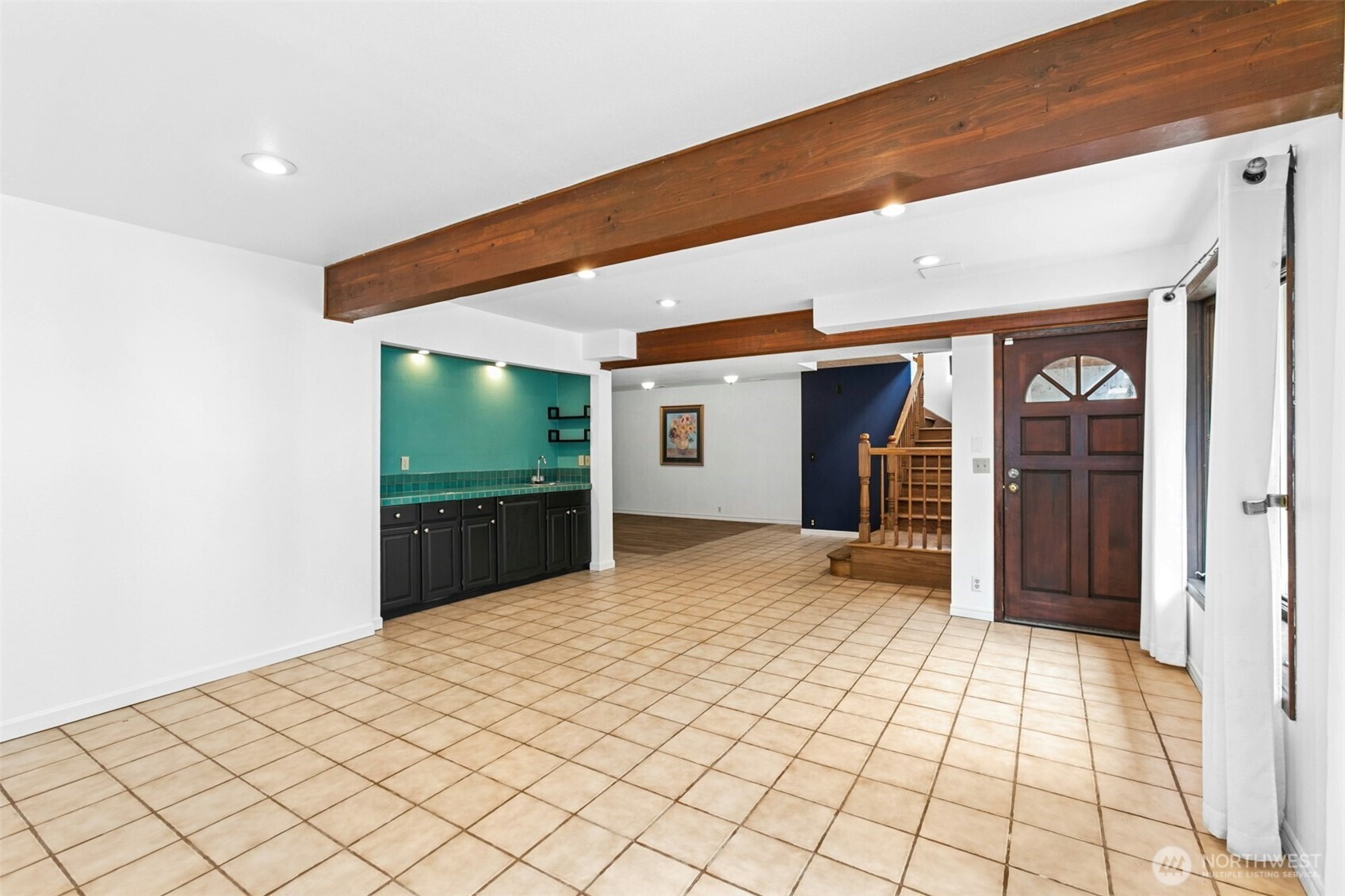 18901 61 Avenue NE, Kenmore, WA 98028