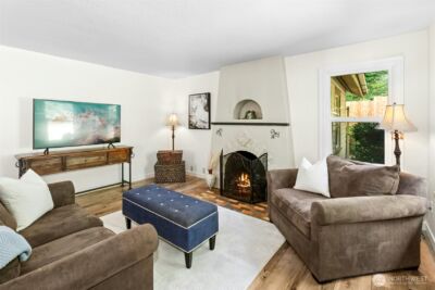 18901 61 Avenue NE, Kenmore, WA 98028 - Photo 4