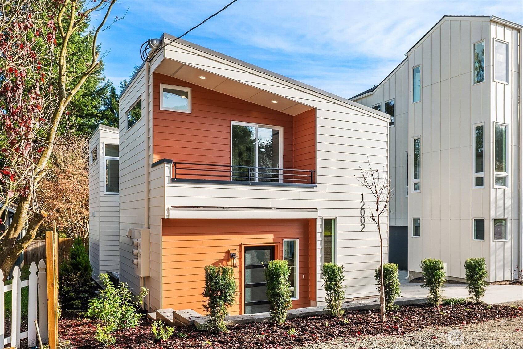 12002 20th Street NE #3, Seattle, WA 98125