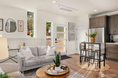 12002 20th Street NE #3, Seattle, WA 98125 - Photo 7