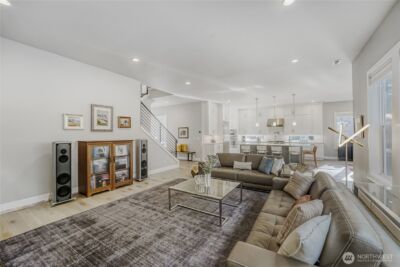 21811 SE 5th Place , Sammamish, WA 98074 - Photo 12