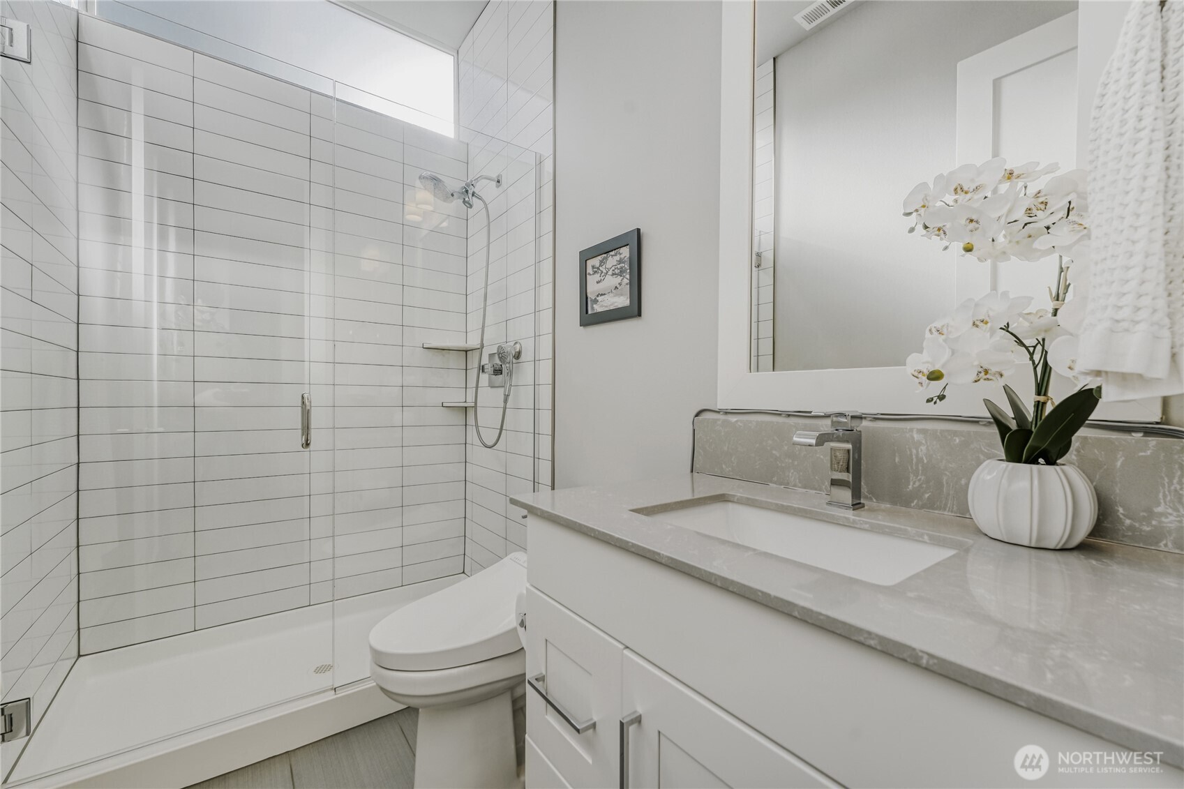 21811 SE 5th Place , Sammamish, WA 98074