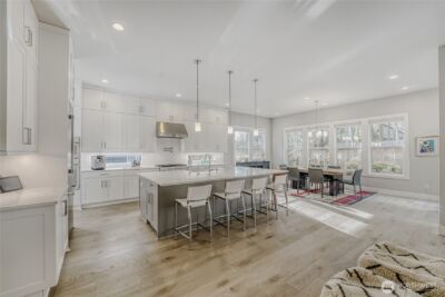 21811 SE 5th Place , Sammamish, WA 98074 - Photo 3