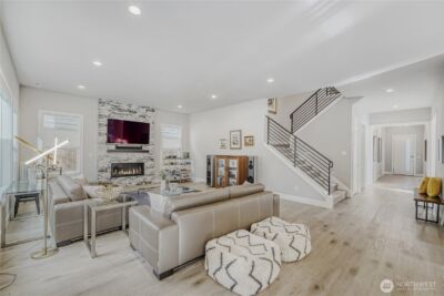 21811 SE 5th Place , Sammamish, WA 98074 - Photo 9