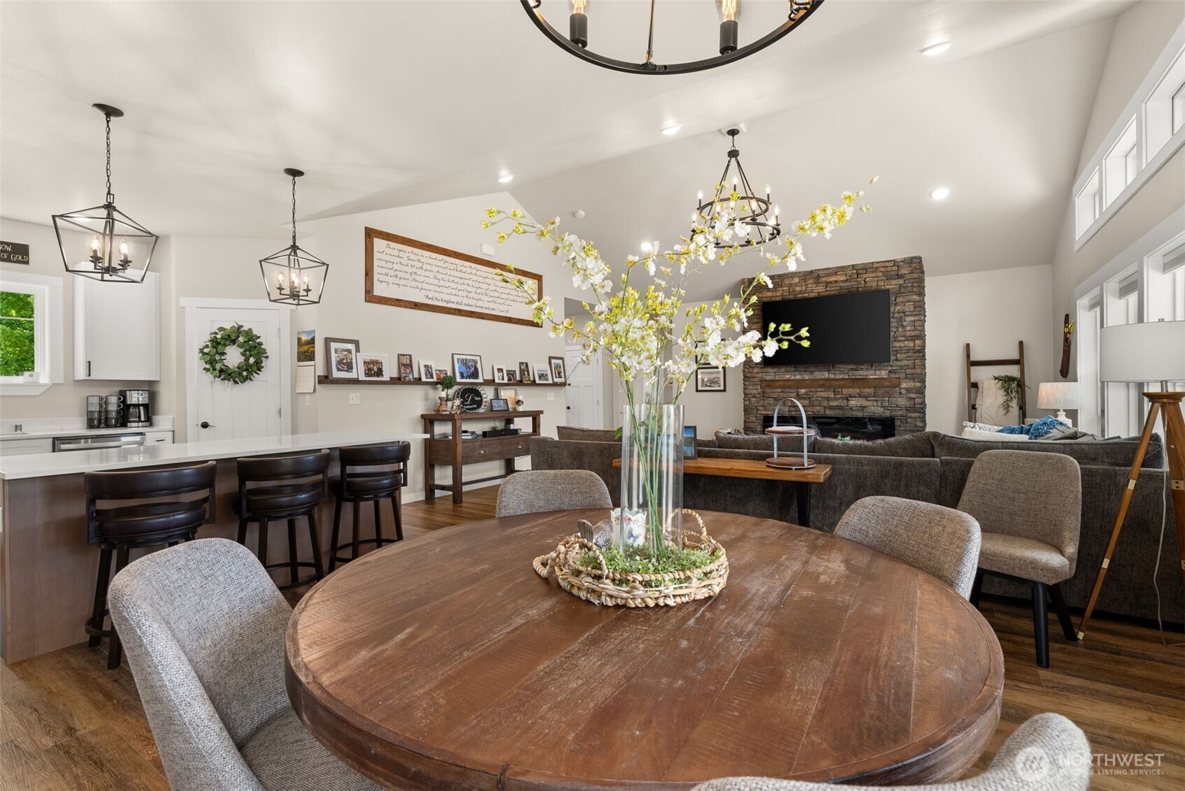 119 Redwood Lane , Onalaska, WA 98570