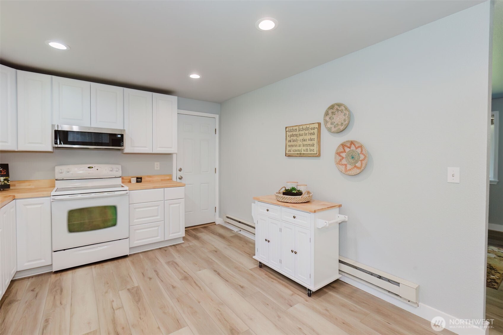 11618 Fry Avenue SW, Port Orchard, WA 98367