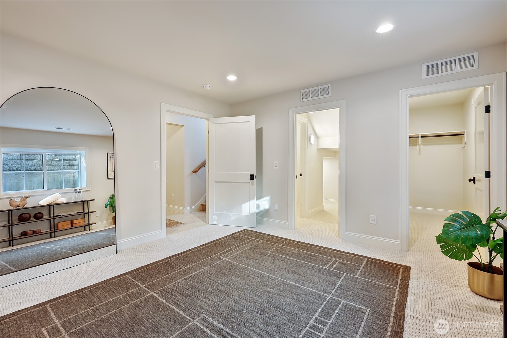 7003 37th Avenue NE, Seattle, WA 98115