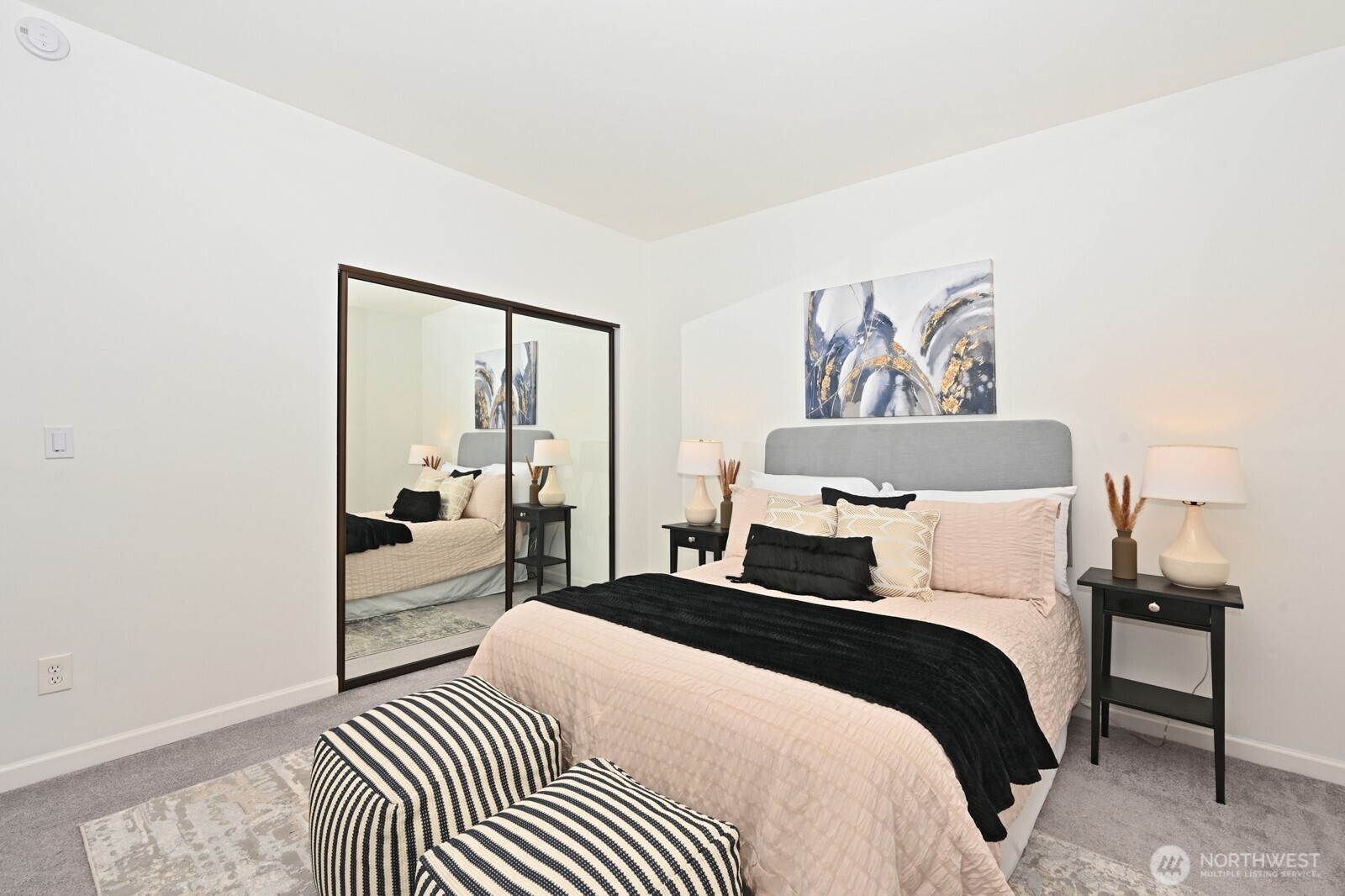 832 NE 202nd Street , Shoreline, WA 98155