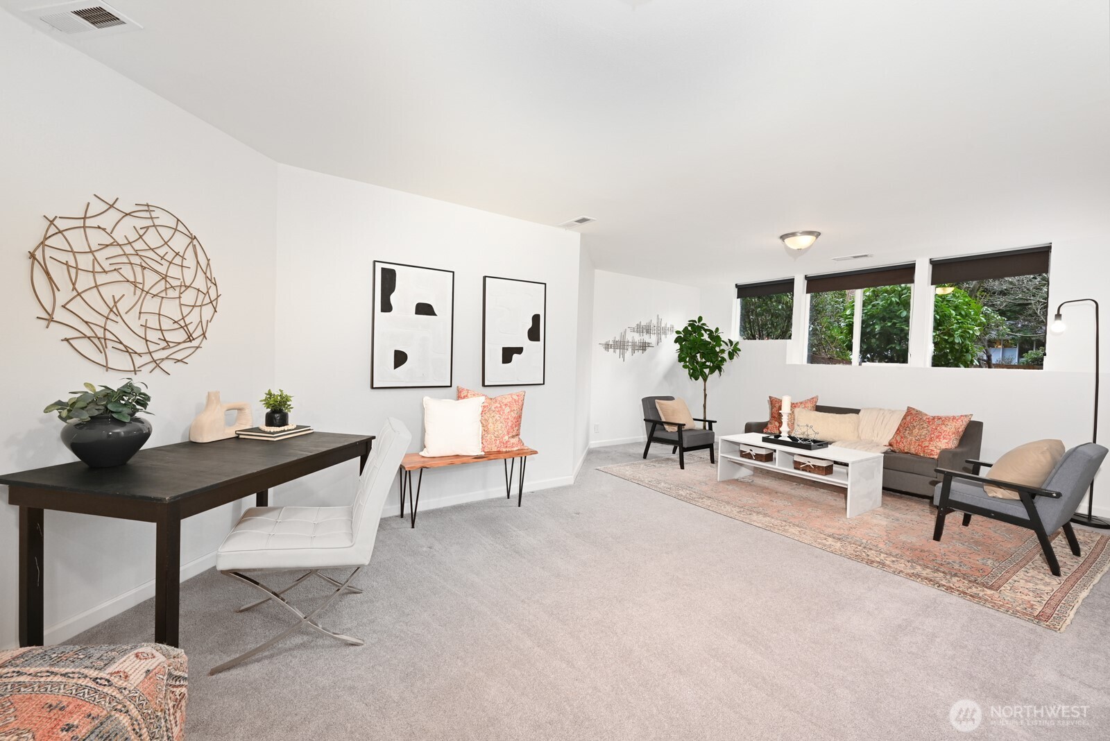 832 NE 202nd Street , Shoreline, WA 98155