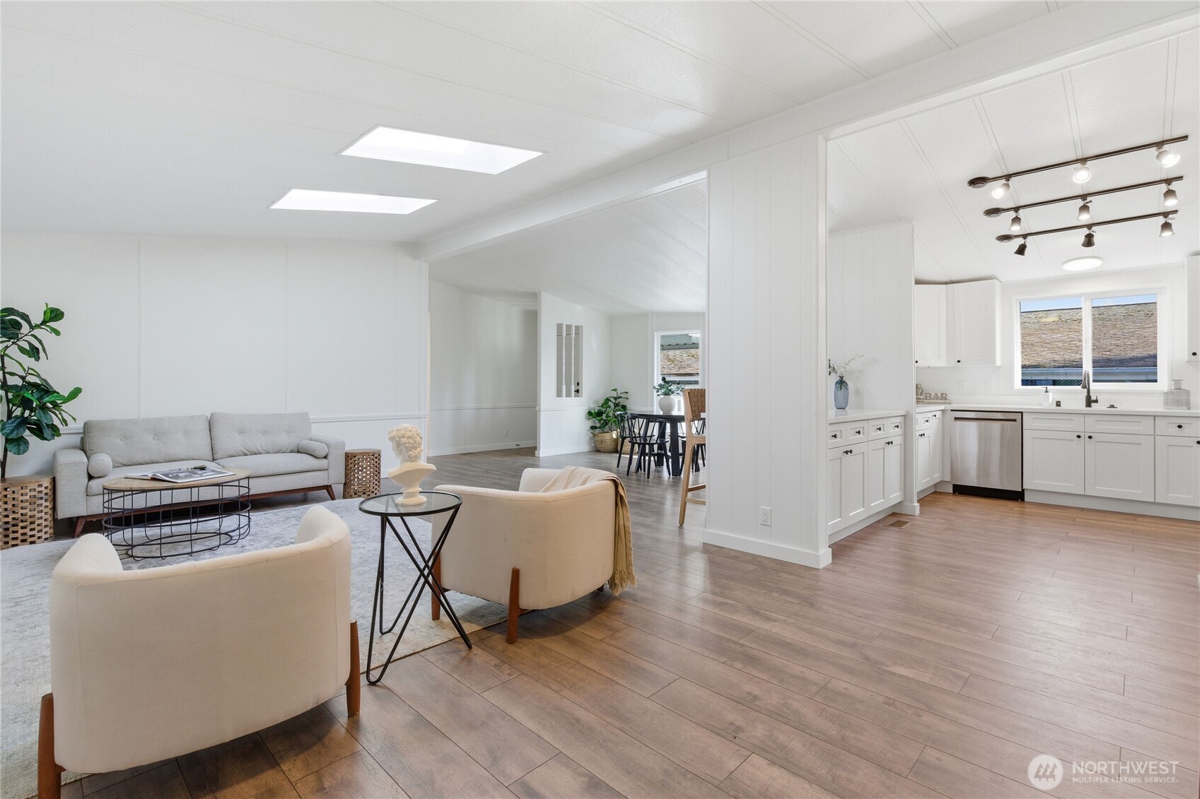 11500 Meridian Avenue S #49, Everett, WA 98208-4923