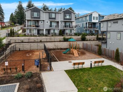 22924 80th Place W #B, Edmonds, WA 98026 - Photo 37