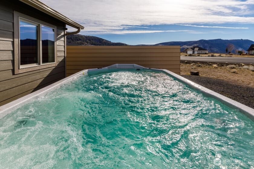 44430 Lupine Drive N, Wilbur, WA 99185